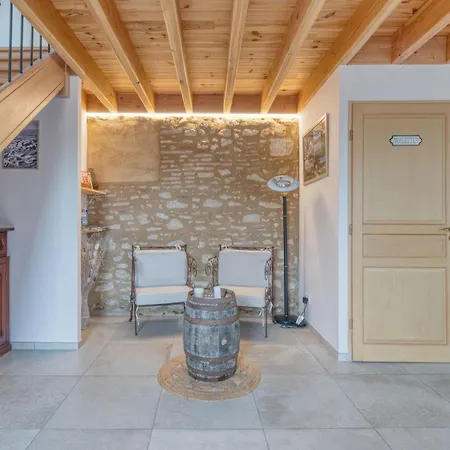 Maison De Les Echaunes Holiday home Caraman