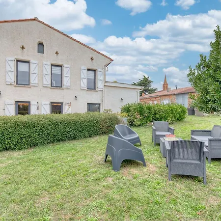 Maison De Les Echaunes * Caraman