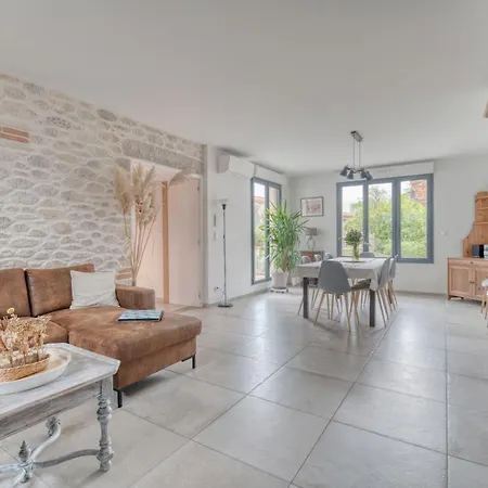 بيت للعطل Les Echaunes Caraman